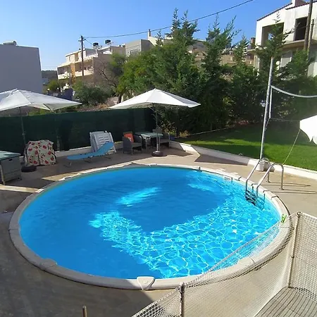 Villa Thanasis *